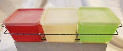 VINTAGE CONDIMENT HOLDER   RED  YELLOW  GREEN  WIRE BASKET HOLDER