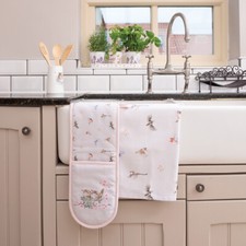 Wrendale Designs Feathered Friends Kitchen Textile Oven Glove Apron or Tea Towel
