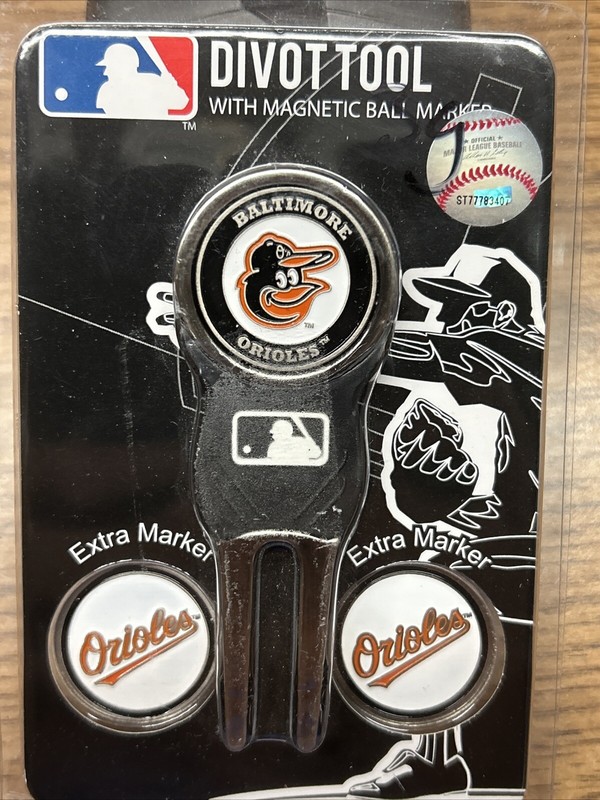 MLB Baltimore Orioles Golf Divot Tool with 2 Markers 