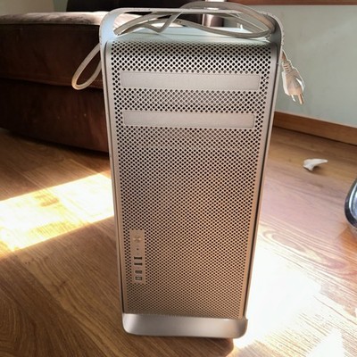 Apple Mac Pro 2007 A1186 160GB HDD 20GB RAM 1x AMD GPU Original HDD OSX 10.7.5