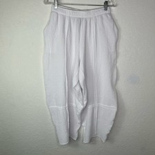 IC by Connie K white crinkle crop pants taper leg, size S, minimalist, lagenlook