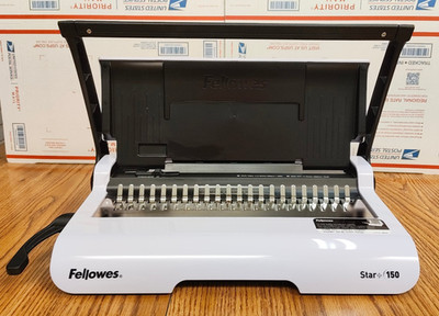 Fellowes Star + 150 Comb Binding Machine CRC50065 USED GOOD CONDITION