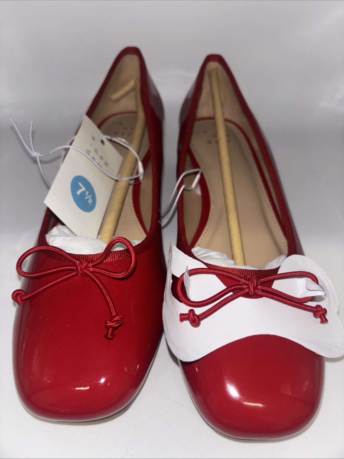 A New Day Shoes Womens Size 7.5 Red Joy Block Heel Ballet Flats Patent Bow New