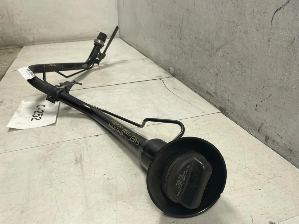 2011 NISSAN MAXIMA 3.5L TANQUE DE COMBUSTÍVEL GASOLINA TUBO DE ENCHIMENTO TUBO MANGUEIRA FABRICANTE DE EQUIPAMENTO ORIGINAL+  - Imagem 3 de 4