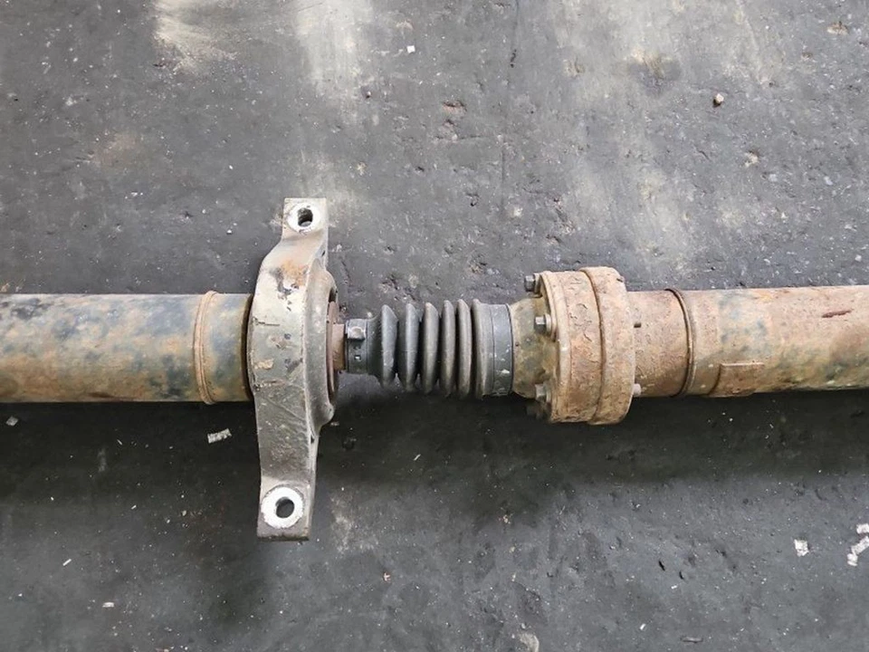 Eje cardán trasero KIA Sportage 2011 49300-3W000 diésel 135kW IPJ148802 - Imagen 4 de 4