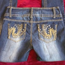 No Boundaries Women's Jeans Size 11 Embroidered Pockets Gems(525