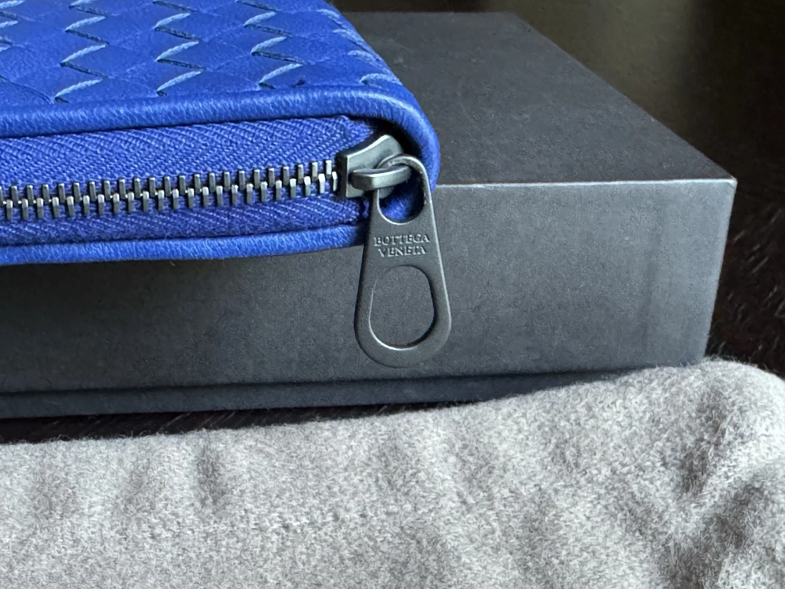 BOTTEGA VENETA ZIP BLU PORTAFOGLIO INTRECCIATO Mix coccodrillo pelle di vitello di capra