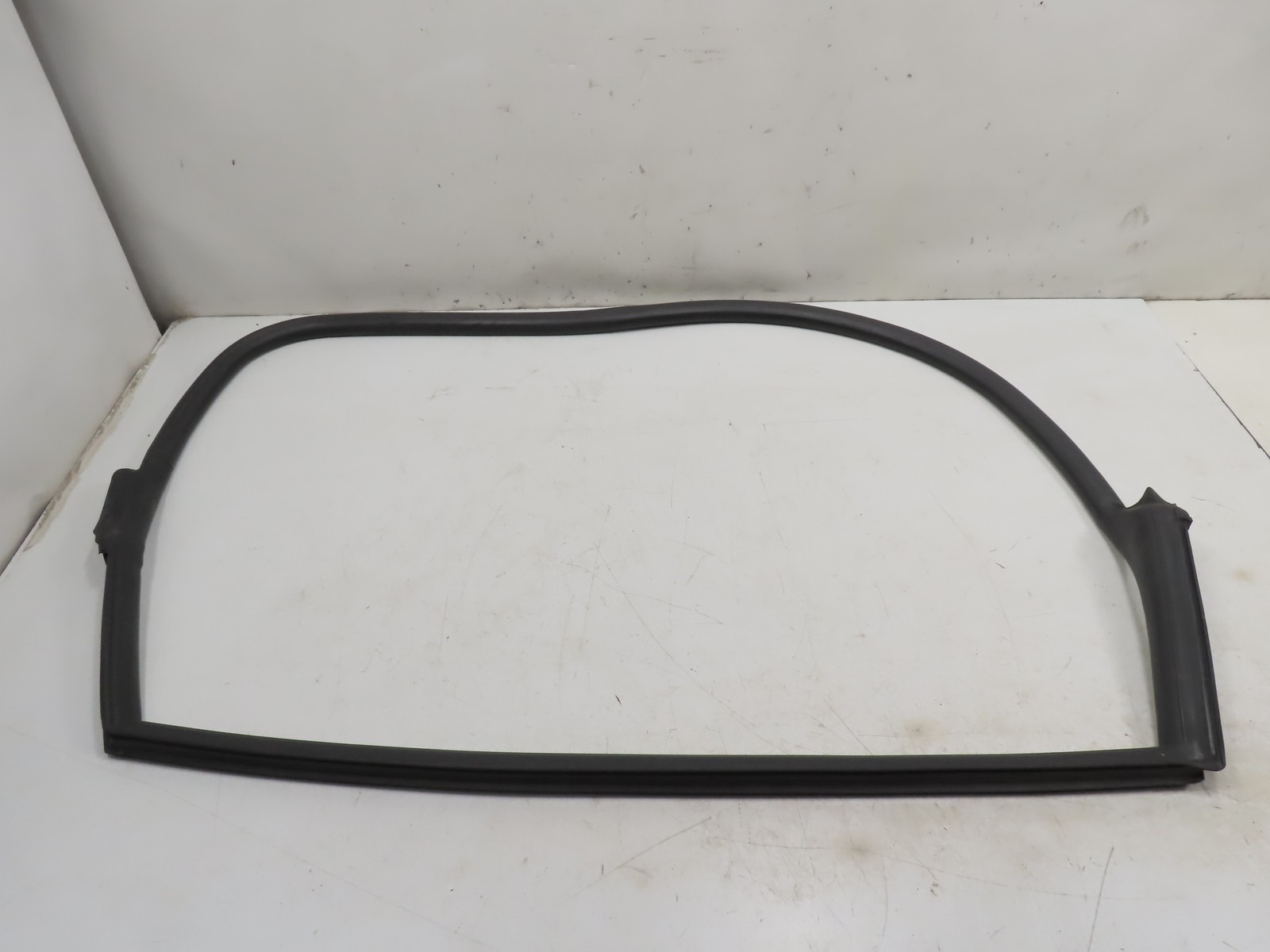 06 Lamborghini Gallardo #1310 Weather Strip, Seal Door Body Inner Right OEM 4008