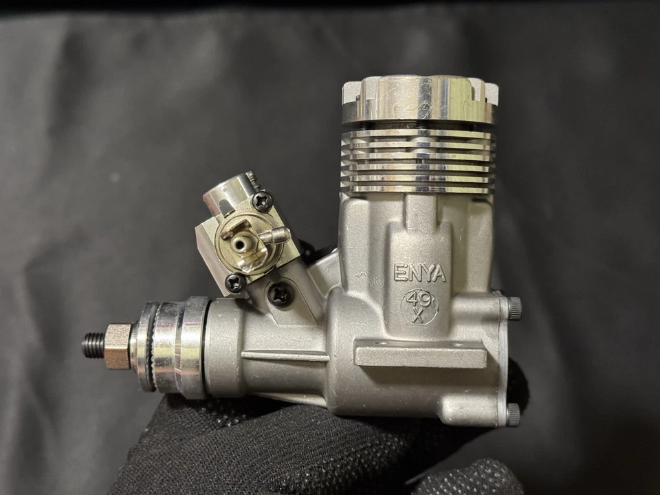 ENYA 49X GM-9SB Curb Airplane 2 stroke Engine New in Box  Made in Japan - Image 2 of 4