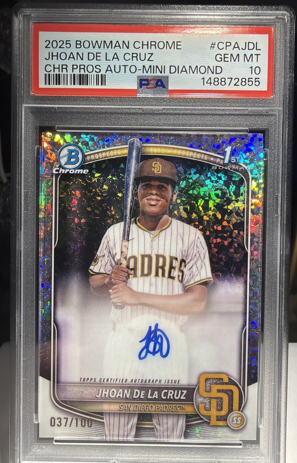 JHOAN DE LA CRUZ 2025 BOWMAN CHROME 1ST BOWMAN AUTO MINI DIAMOND REF 37/100