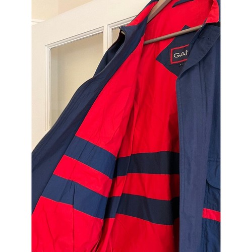 Vintage GANT Windbreaker - Generous size L - Navy & Red - Picture 5 of 9