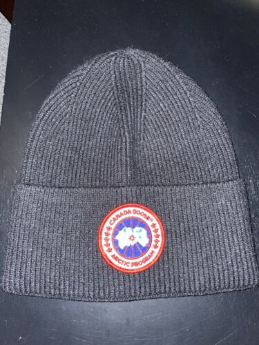Canada Goose Men's Arctic DiscToque Beanie