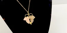 ESTATE 12K TRI COLOR BLACK HILLS GOLD GRAPE LEAF PENDANT W/14K GOLD 16" NECKLACE