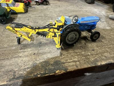 Corgi 72 Ford 5000 Super Major Tractor with Trenching Bucket Diecast Needs help