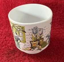 Peter Rabbit Children Mug Cup Plastic Melamine Cup 1970’s Vintage Oneida Ware