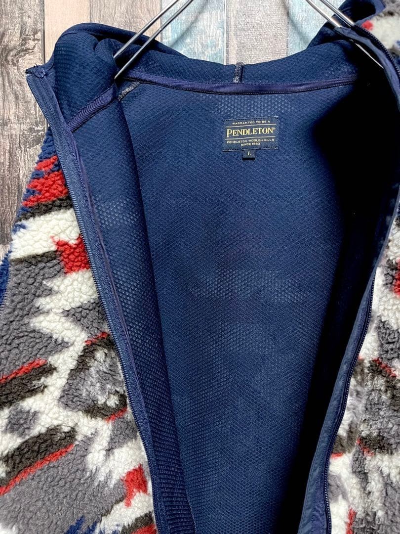 Pendleton x Niko and Native Pattern Boa Fleece Zi… - image 6