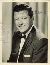 1959 Press Photo Actor Dennis Morgan stars in "21 Beacon Street" - kfx61960