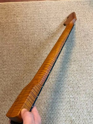 Stainless 22 fret Roasted Flame Maple Guitar Neck Rosewood Fretboard Satin Nitro