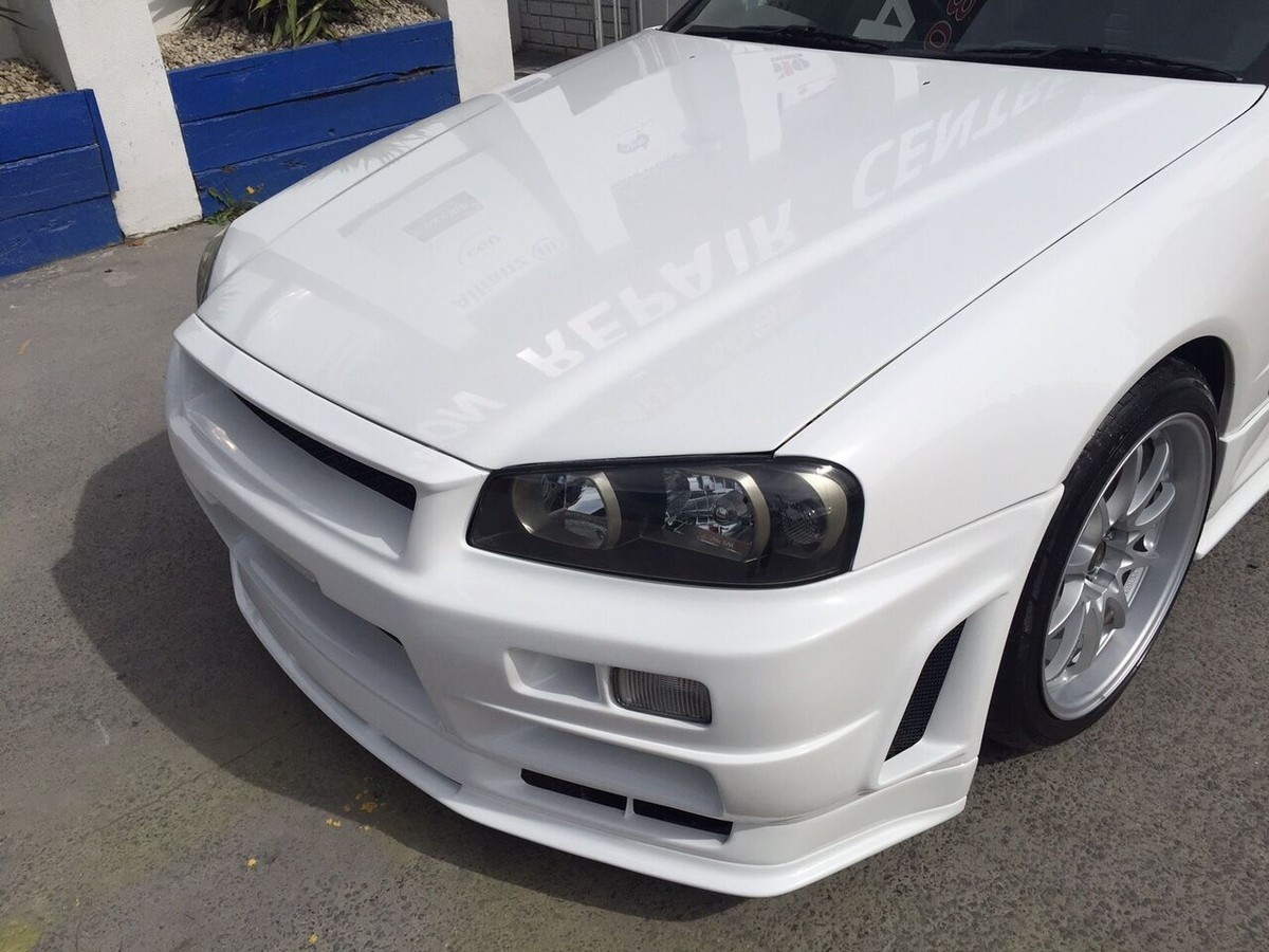 Skyline R34 GTR conversion east bear body kit. Side skirts only