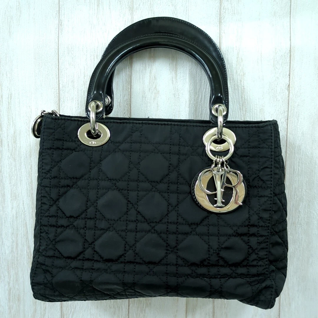 Sac à main Christian Dior Lady Dior nylon noir fabriqué en Italie occasion du Japon