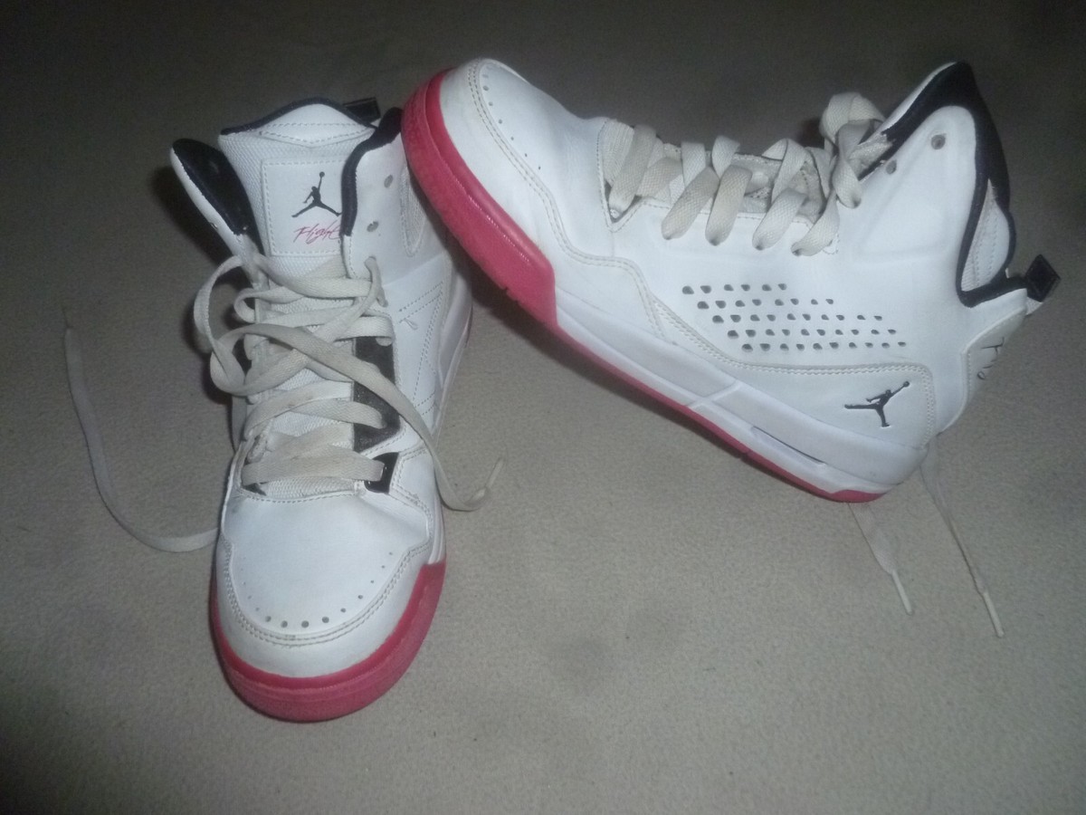 NIKE AIR JORDAN FLIGHT SC 630611-109 SHOES 7Y YOUTH WHITE BLACK