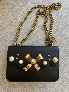 Sac bandoulière et bandoulière Gucci pivoine chaîne nacrée excellent état