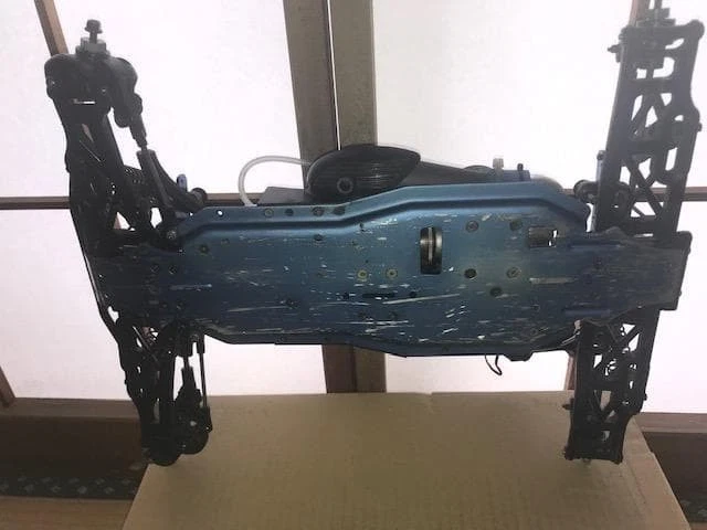 Camion radiocomandato Tamiya 1/8 NightRage 5.2 con trasmettitore 2.4G servo... - Immagine 3 di 4