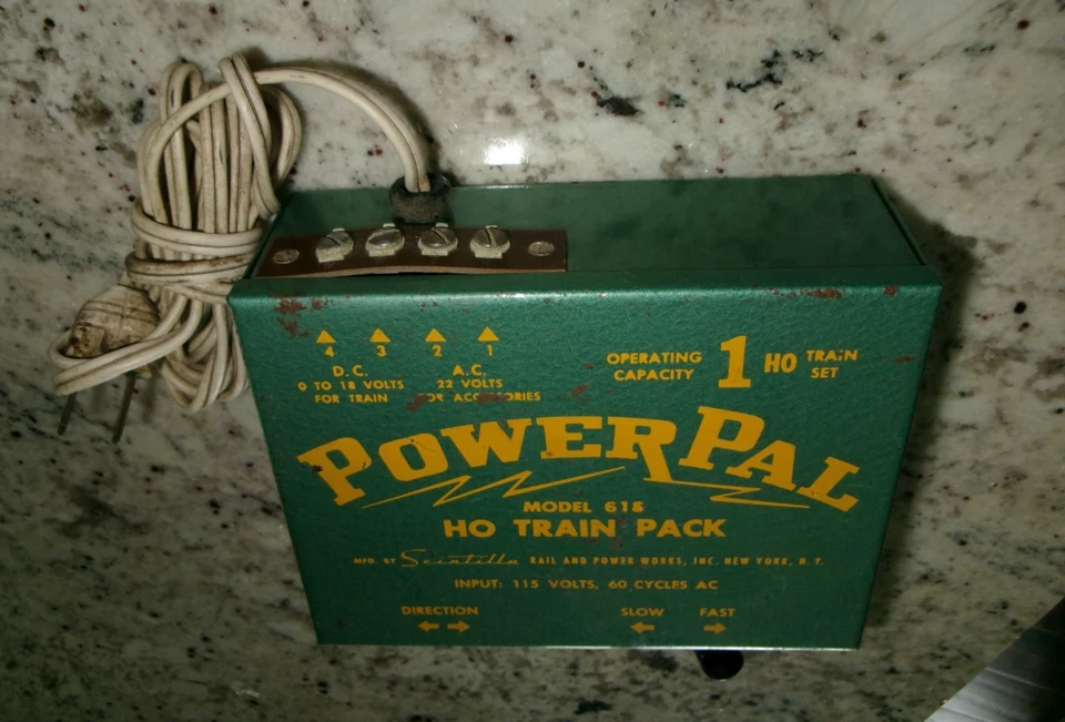 HO Vintage Scintilla PowerPal Transformer Model 618 Train Pack Set Rail &Power - Image 2 of 4