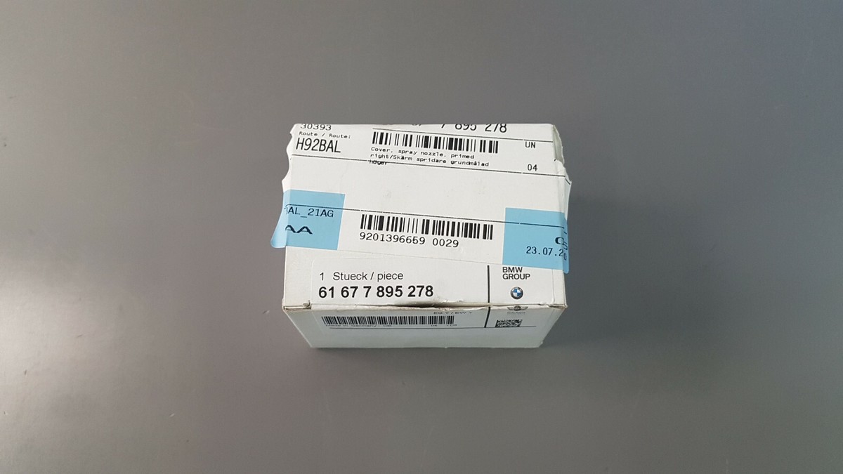 NEW GENUINE BMW 3 SERIES E46 COVER SPRAY NOZZLE PRIMED RIGHT 
