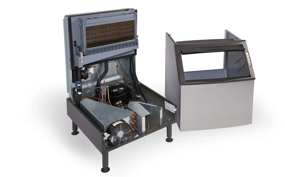 Manitowoc UDF0240A 215lb NEO Series Undercounter Full Dice Ice Machine - Image 2 of 4