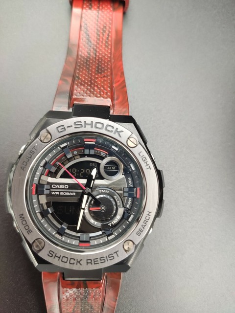 g shock gst 210m