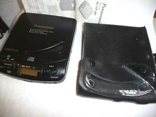 CD player portable PANASOANIC SL-NP 200  CASE RARE ITEM . 50