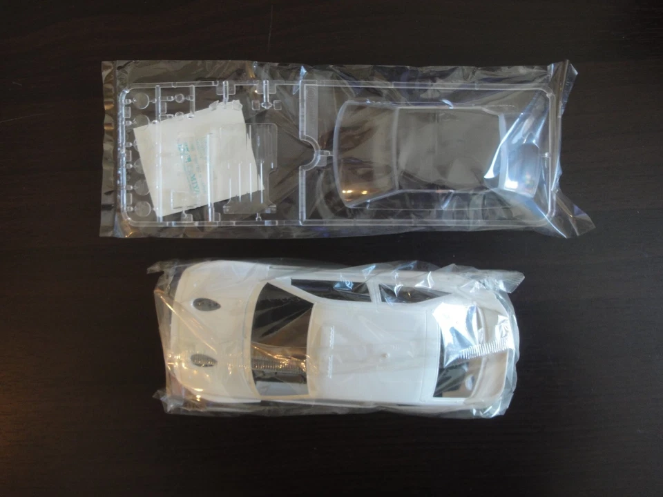 Ragionevole! TAMIYA 1/24 FORD ESCORT RS Cosworth 4x4 Vintage! - Immagine 4 di 4