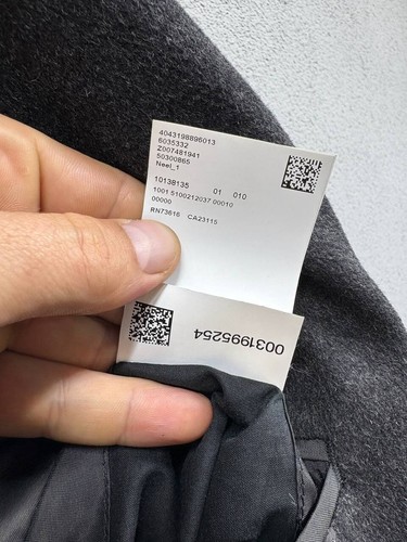 Hugo Boss wool cashmere coat size 52 / Large - Picture 12 of 15