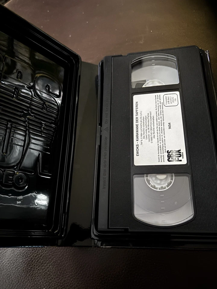 Star Wars Die Ewoks /Karawane der Tapferen & Kampf um Endor - VHS CBS FOX VIDEO - Bild 3 von 4