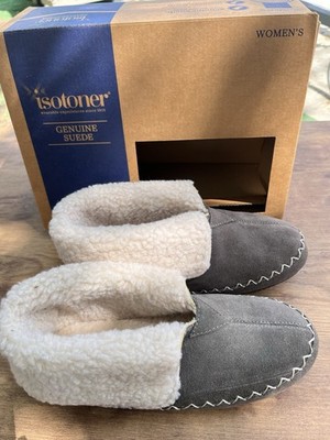 ISOTONER Women's Genuine Suede Boot size 6.5/7.5 Memory Foam Gray Color