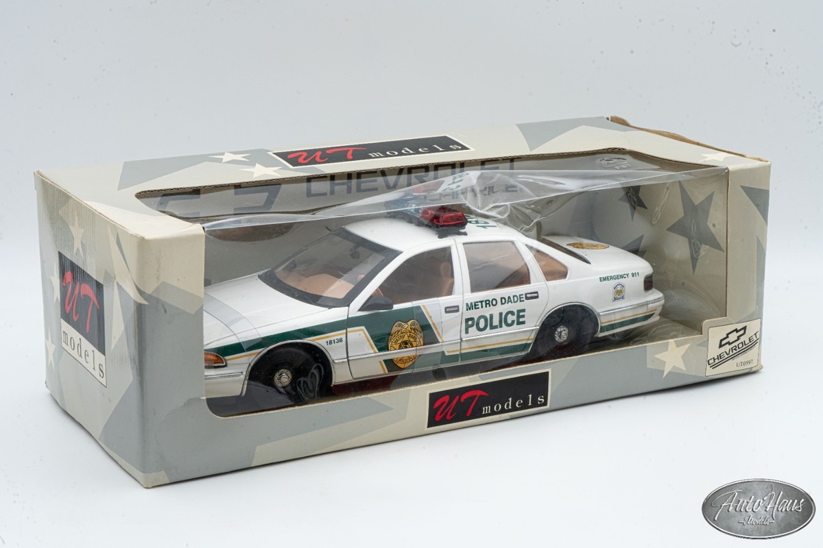 1/18 UT Models Chevrolet Caprice Metro Dade Florida Police 🤝ALSO