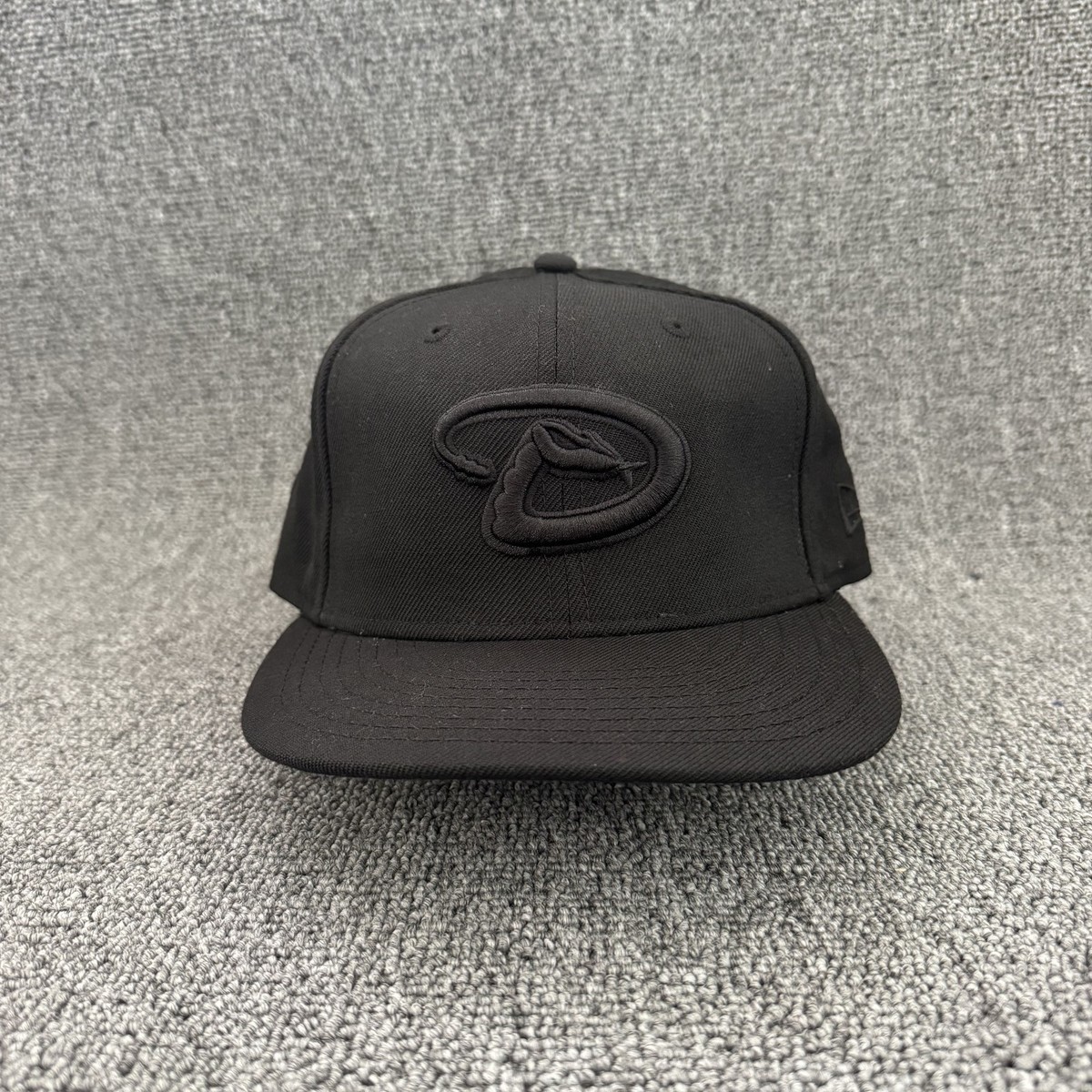 New Era Diamondbacks 9FIFTY Snapback Black Flat Brim Hat One Size