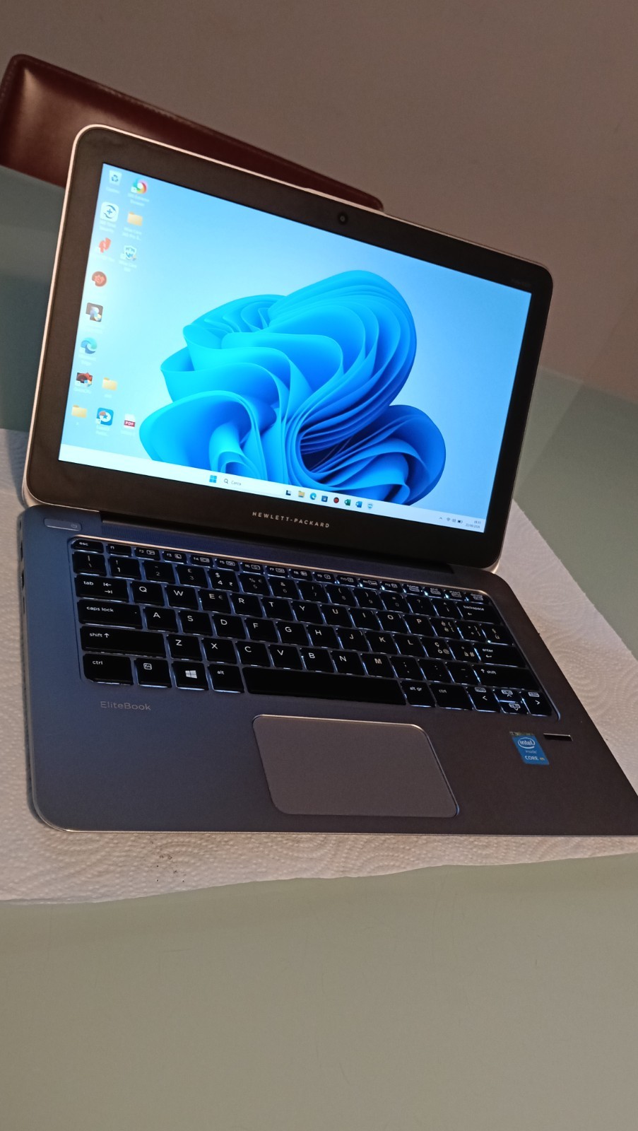 NOTEBOOK HP ELITEBOOK FOLIO 1020 G1 - INTEL M - 8GB RAM - 256GB SSD WIN11