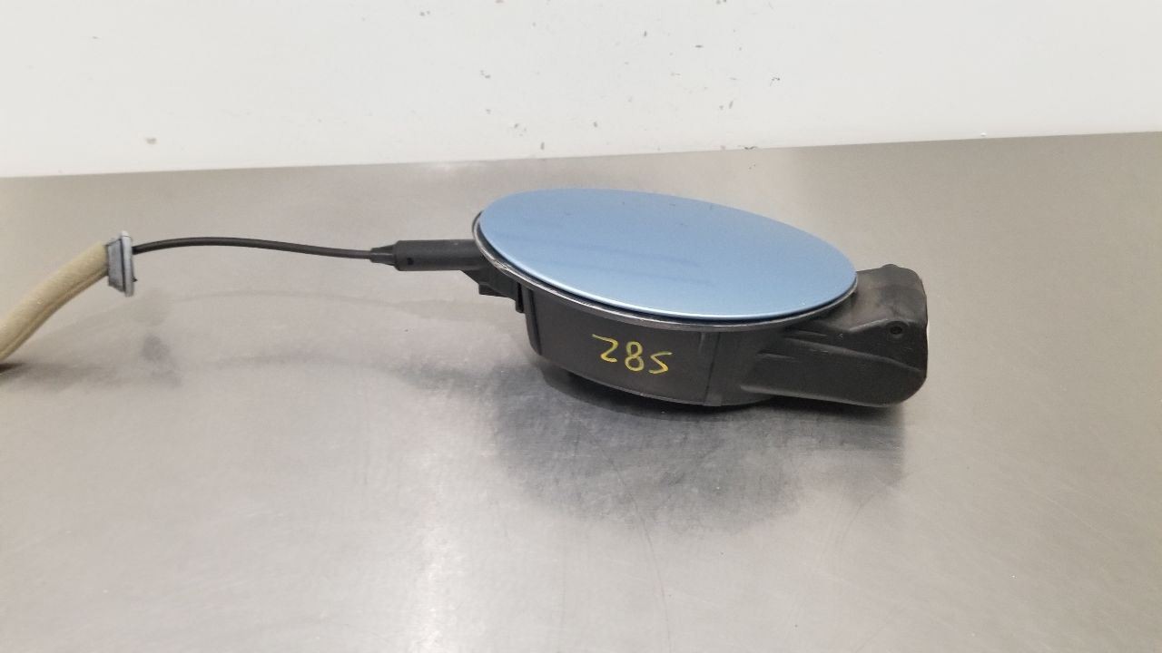 Bentley Continental GT Fuel door P/N 3M7809857K