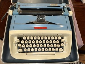 Royal Aristocrat Typewriter | eBay