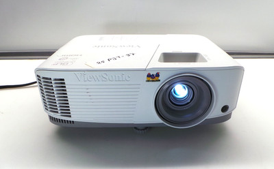 ViewSonic PA503S DLP Projector 3600 Lumens Used, Excellent Condition P/C only