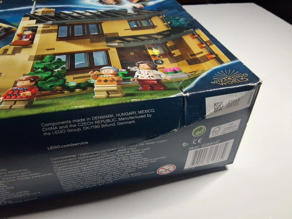 LEGO 75968 Harry Potter 4 Privet Drive Building Set- Dobby Figure - Sealed - Image 2 of 3
