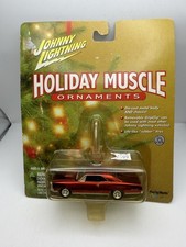 JOHNNY LIGHTNING 1/64 DIECAST CAR HOLIDAY MUS...