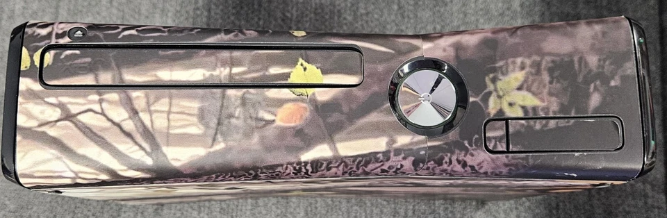 Microsoft Xbox 360 Slim 250gb HD Controlador Cables Kinect Juegos Batman Halo FIFA Foto 3 de 4