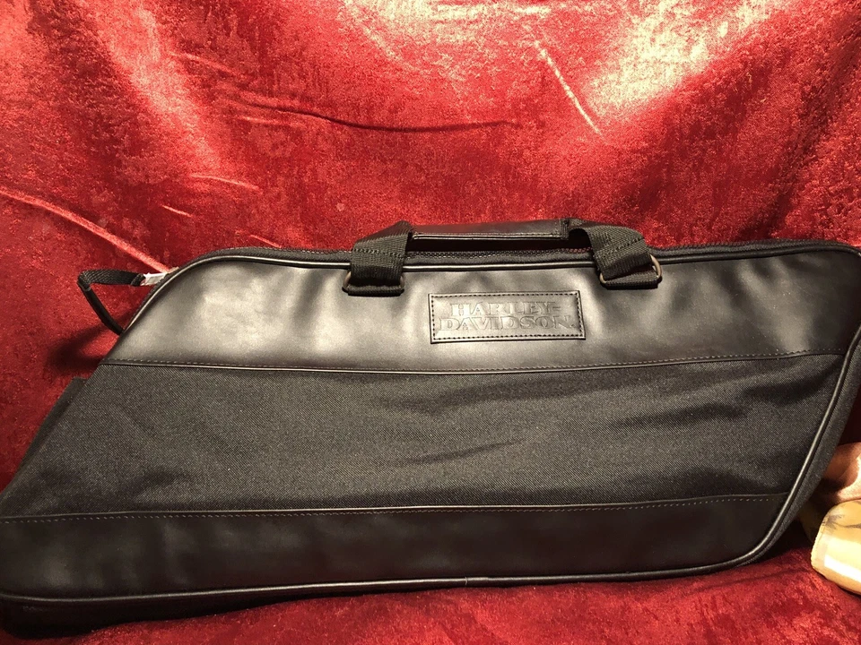 BOLSA DE EQUIPAJE HARLEY DAVIDSON FORRO DE SILLÍN NEGRO MOTOCICLETA Manijas Bonita Foto 4 de 4