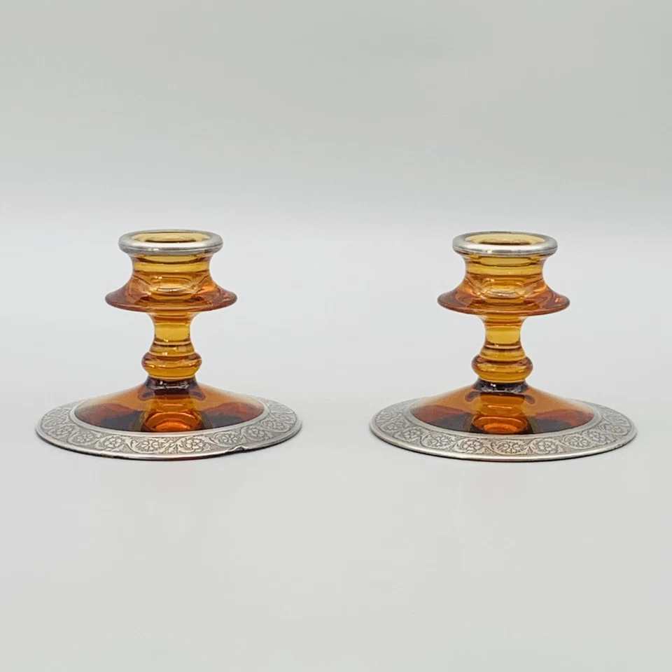 Викторианские подсвечники в стиле модерн из янтарного стекла и чистого серебра с тиснением - Изображение 3 из 4