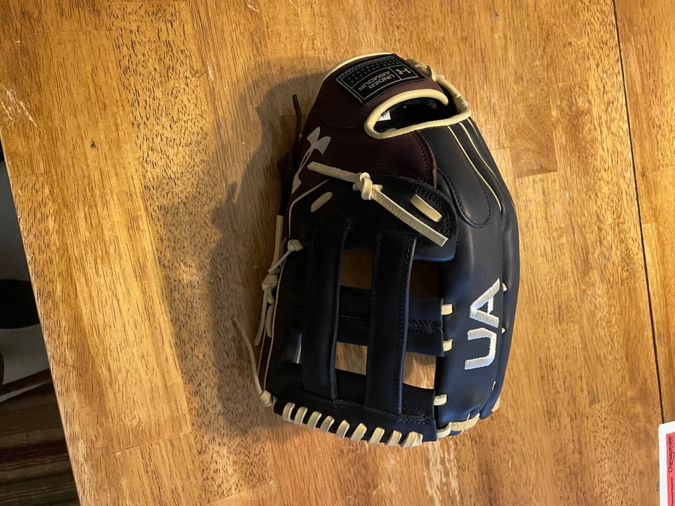 guante de béisbol under armor 12 3/4 Foto 3 de 3