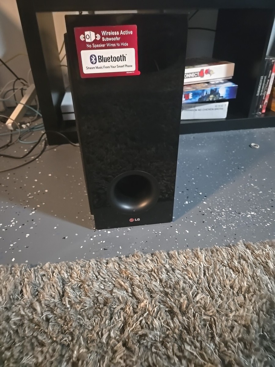 LG Wireless Bluetooth Active 40W Subwoofer S33A1-D Untested
