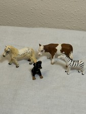 Miniature Plastic Animals Lot Of 4 Unbranded